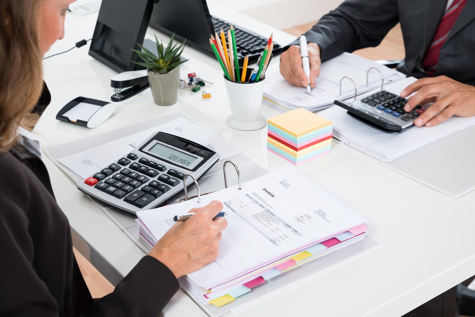 Does Paying a Higher Real Estate Commission Actually Get You a Higher Price?