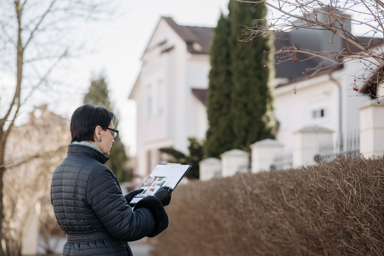 15 things smart buyers check during a home showing